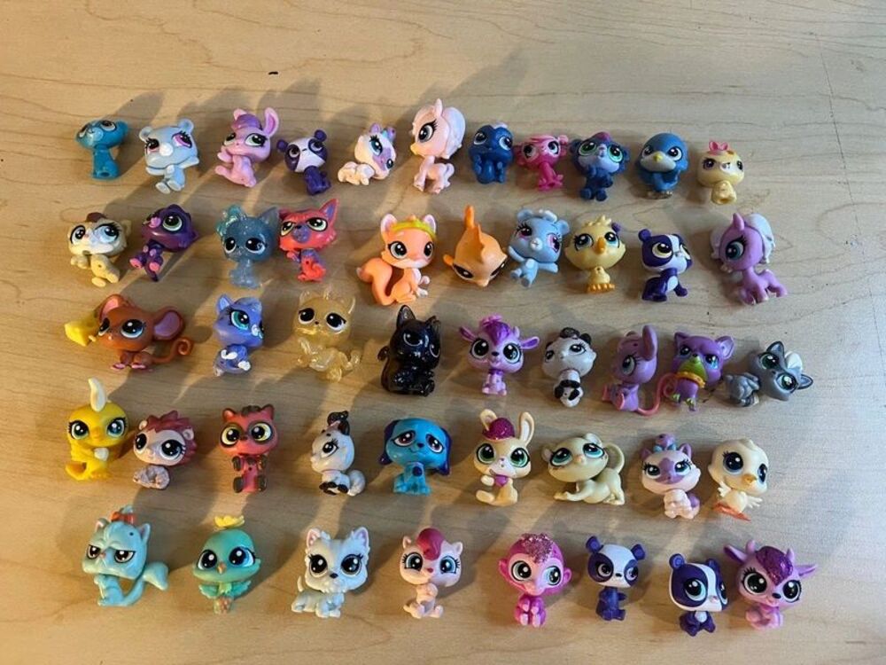Littlest Pet Shop Tinies
